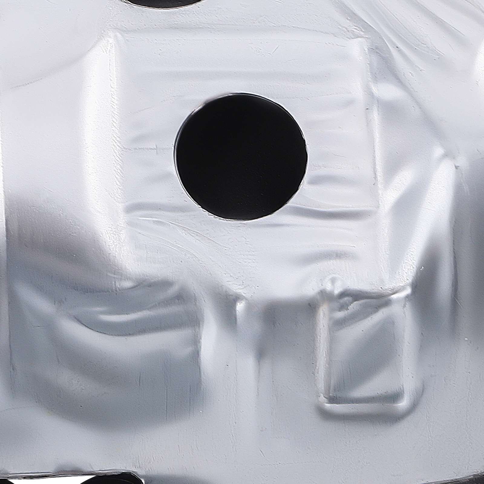 Cast Iron Exhaust Manifold for Toyota Tacoma L4 2.4L / 2.7L 1995-1999